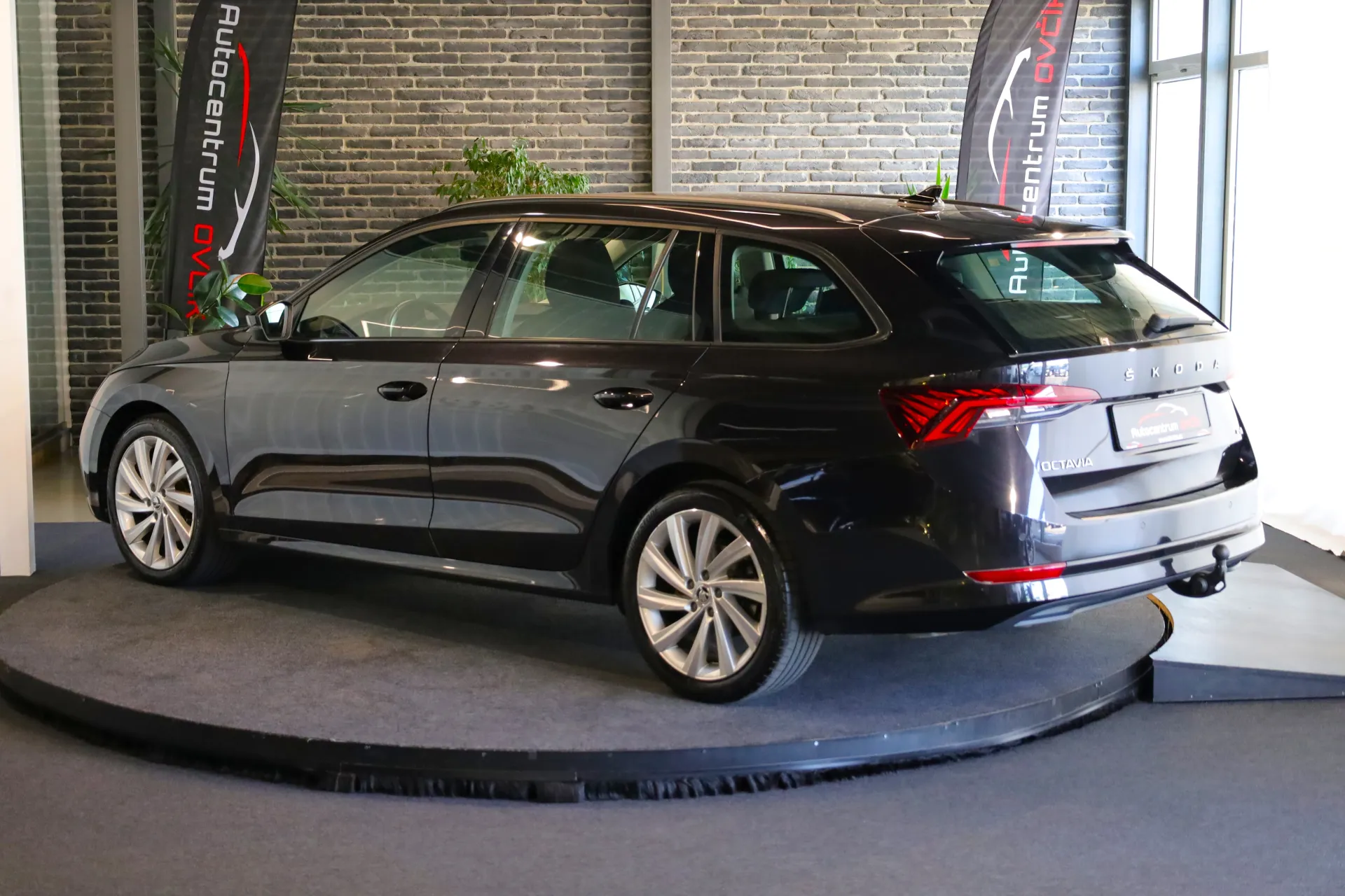 Škoda Octavia Combi 2.0 TDI SCR Ambition 4x4 DSG