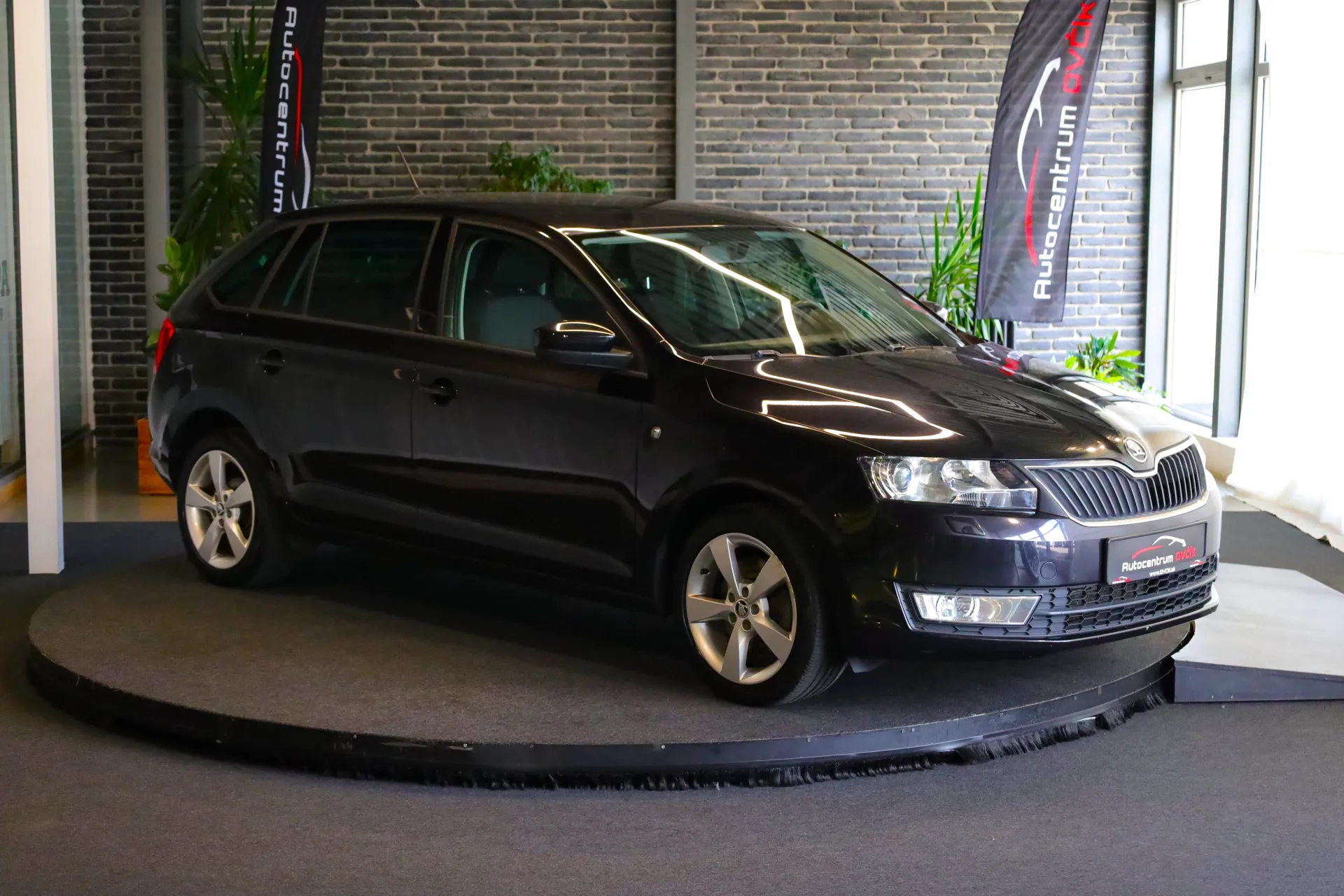 Škoda Rapid Spaceback SB 1.2 TSI 105k Elegance