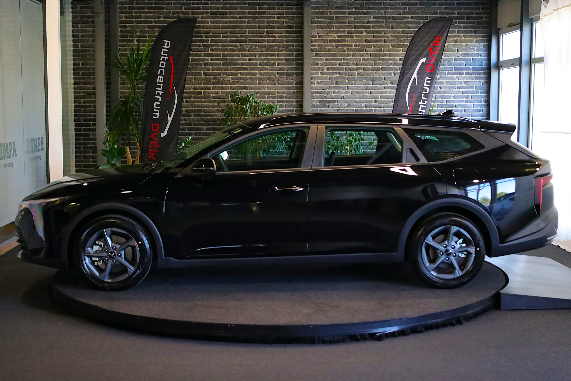 Kia K4 SW 1,6 TGDI LP 150k 7DCT - NOVÉ