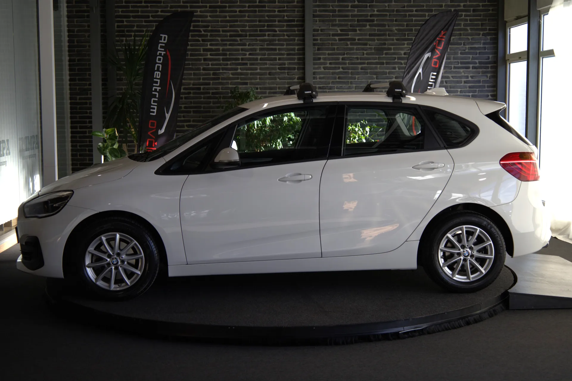 BMW Rad 2 Active Tourer 2 218i Advantage A/T
