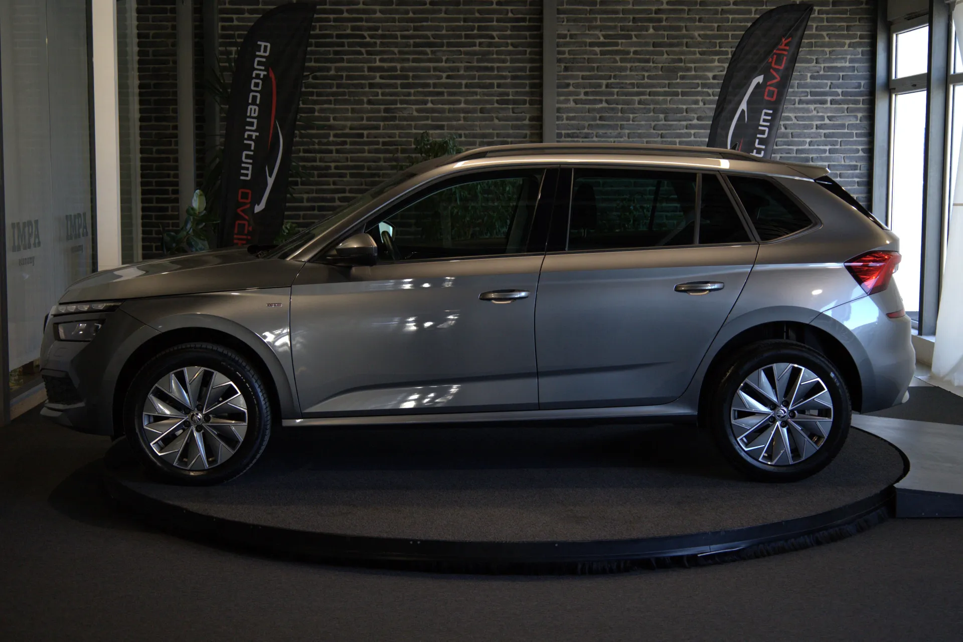 Škoda Kamiq 1.0 TSI TOUR, 70 kW, M5