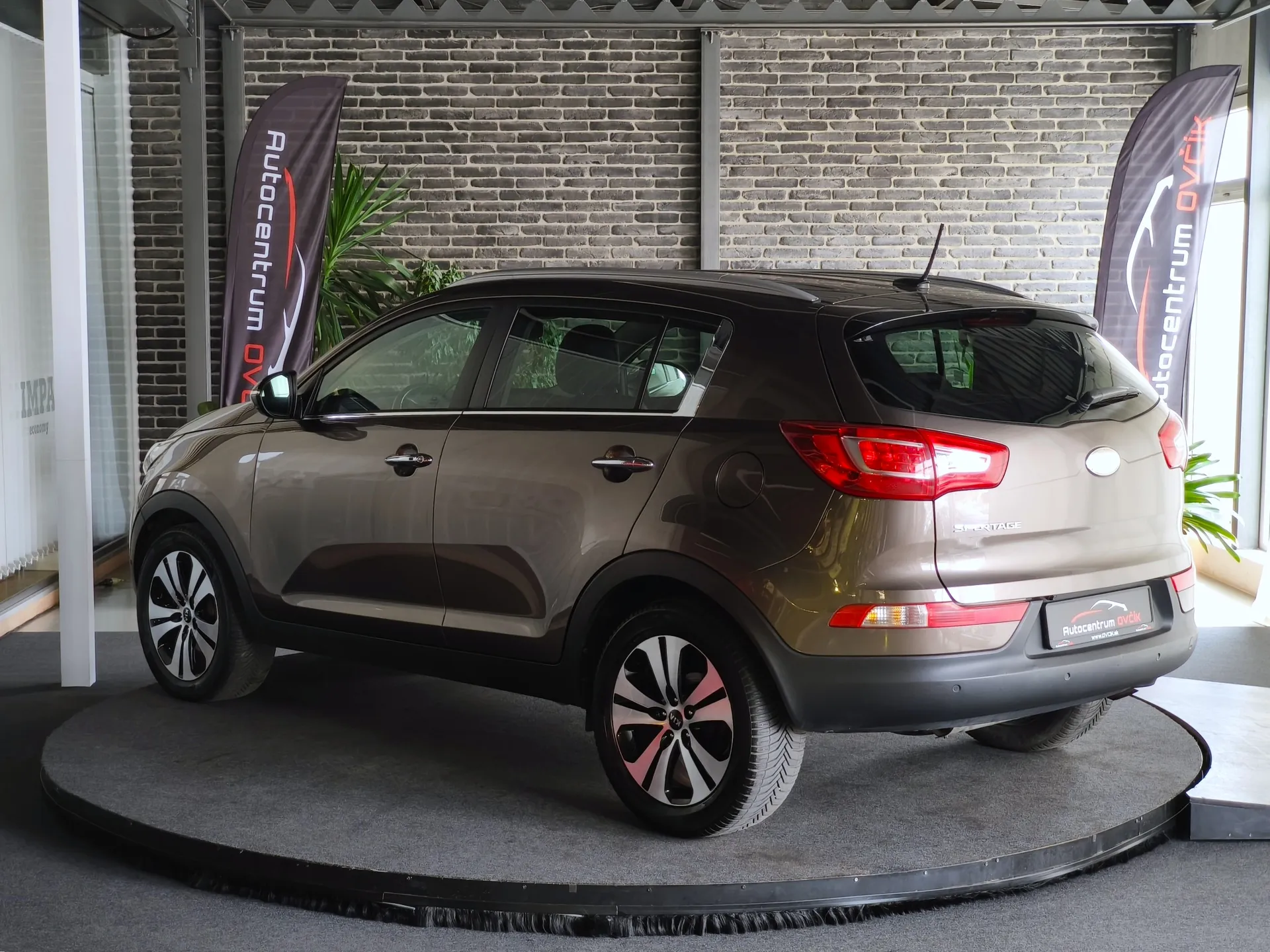 Auto