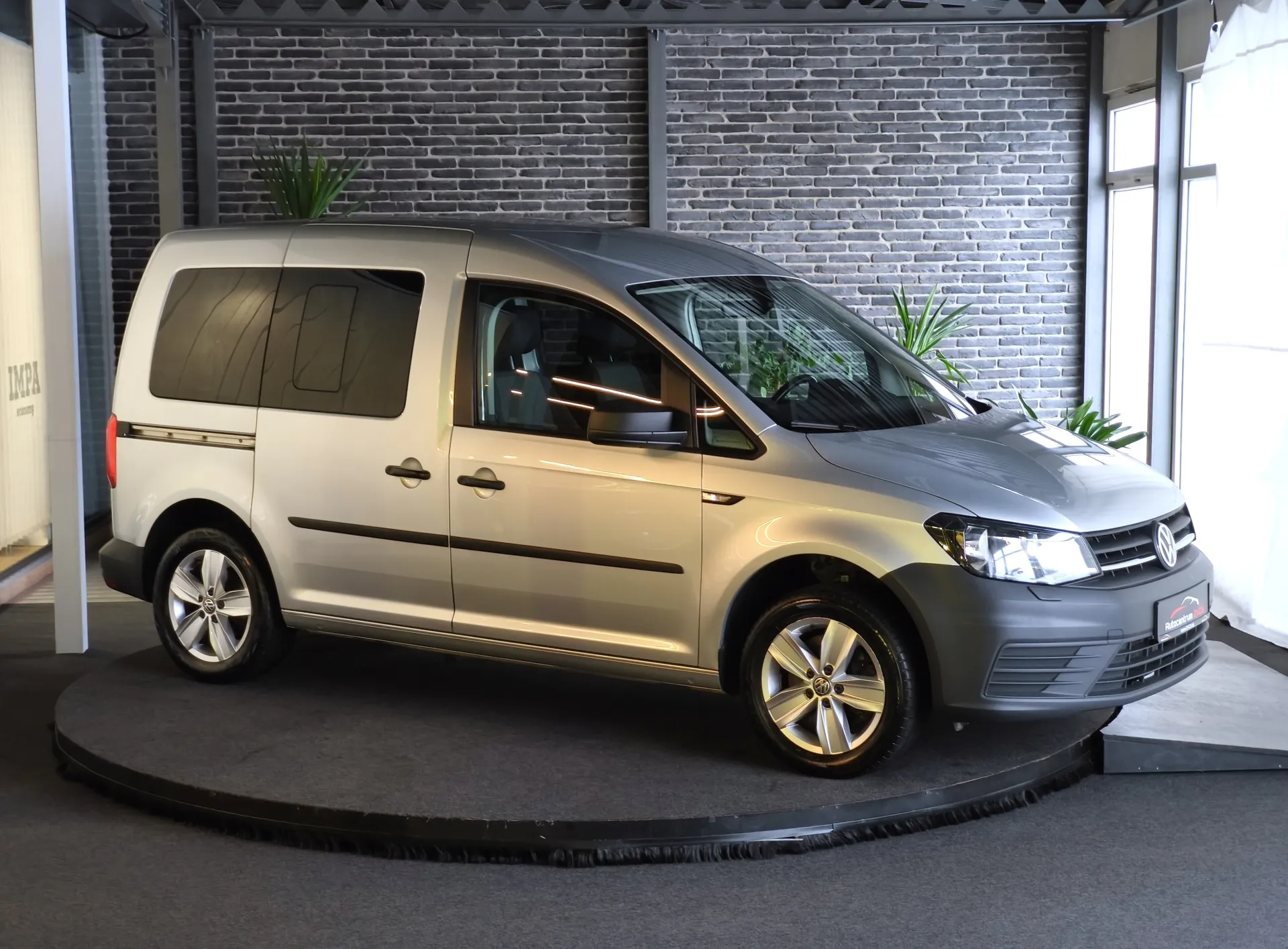 Volkswagen Caddy 2.0TDi 110kW AT6