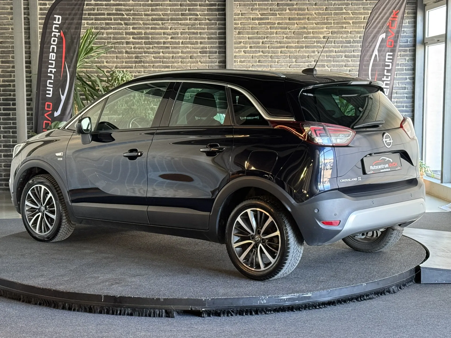 Opel Crossland X 1.2 TURBO Design 120 Ans 130k , 96kW